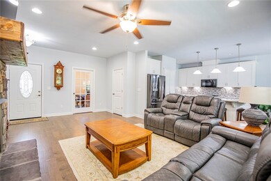 35 Radcliffe Dr, Bella Vista, AR 72714 - photo 7