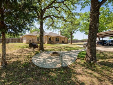 101 Dancer Ct, Springtown, TX 76082 - photo 5