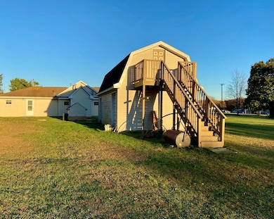 327 Cherrytree Rd, Franklin, PA 16323 - photo 3