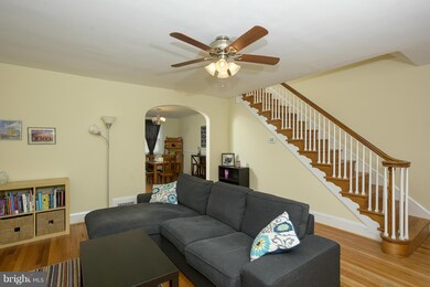 919 Calwell Rd, Baltimore, MD 21229 - photo 6