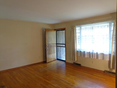 1201 Westphal Ave, Columbus, OH 43227 - photo 4