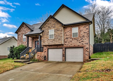 1838 Patricia Dr, Clarksville, TN 37040 - photo 3