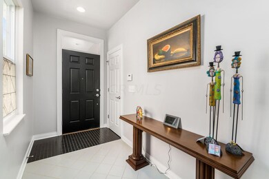 Entryway w/Tile Flooring