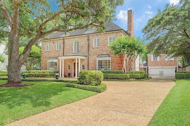 2133 Inwood Dr, Houston, TX 77019 - photo 2