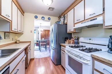 5 Blackstone Dr unit U29, Nashua, NH 03063 - photo 5