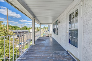 1314 Wyoming Ave(top Floor) Ave, Scranton, PA 18509 - photo 4