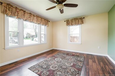 210 Mary St, Jeffersonville, IN 47130 - photo 7