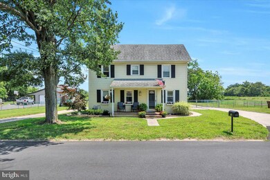 76 S Bridgeport Rd, Bridgeport, NJ 08014 - photo 2