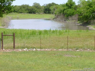 595 County Road 354, Hondo, TX 78861 - photo 7
