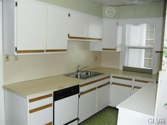 1931 W Greenleaf St, Allentown, PA 18104 - photo 3