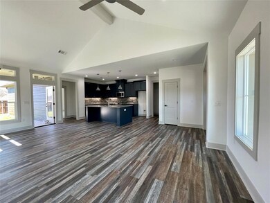 4722 Indio Ln, Sherman, TX 75092 - photo 2