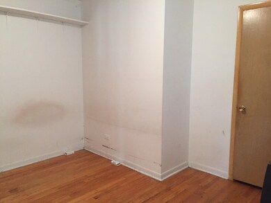 6331 N Fairfield Ave unit 301, Chicago, IL 60659 - photo 4