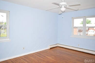 43B Gramercy Gardens Place, Middlesex, NJ 08846 - photo 5