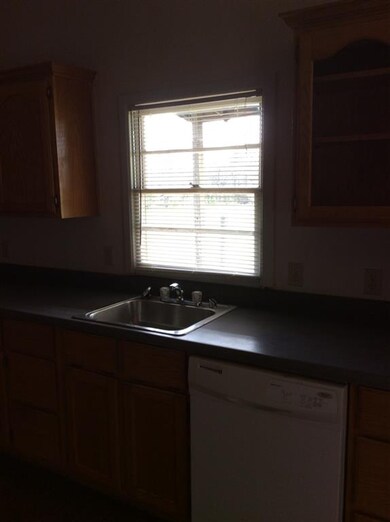 1237 S Houston Lake Rd, Warner Robins, GA 31088 - photo 4