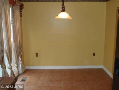 10602 Joyceton Dr, Upper Marlboro, MD 20774 - photo 7