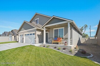 003-3950NArrowleafLoop-PostFalls-ID-8385