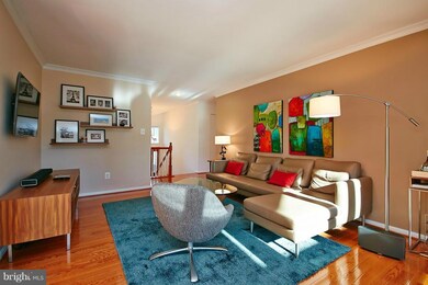 401 Troy Ct SE, Vienna, VA 22180 - photo 5