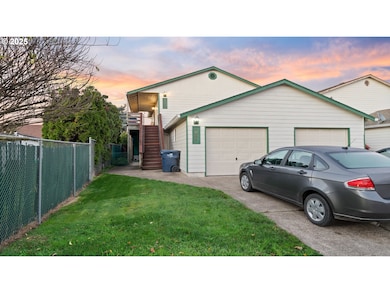 1905 17th St, Springfield, OR 97477 - photo 2