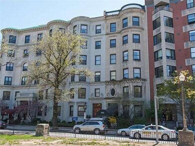 386 Commonwealth Ave unit 3, Boston, MA 02215 - photo 2