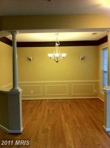 42013 Village Station Square, Aldie, VA 20105 - photo 2