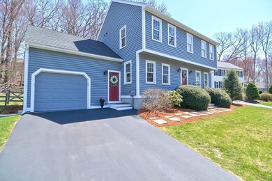 5 Bayberry Cir, Shrewsbury, MA 01545 - photo 2