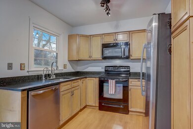 8803 Willowwood Way, Jessup, MD 20794 - photo 7