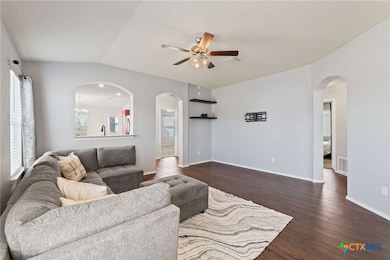 109 Kyra Ln, Taylor, TX 76574 - photo 7