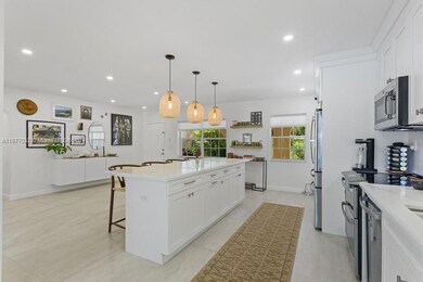 291 W Mashta Dr, Key Biscayne, FL 33149 - photo 6