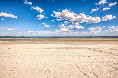 Pine Point Beach