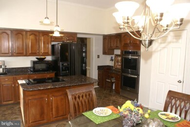 12411 Clifton Hunt Dr, Clifton, VA 20124 - photo 7