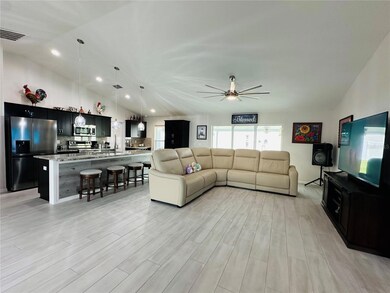 OPEN CONCEPT - PERFECT FOR ENTERTAINING