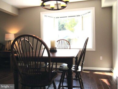 6842 Littlewood Ct, Sykesville, MD 21784 - photo 7