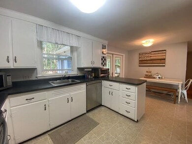 19 Strafford Rd, Dover, NH 03820 - photo 4
