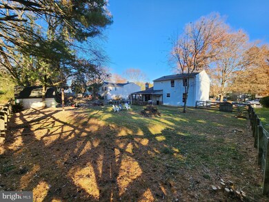 7040 Macbeth Way, Sykesville, MD 21784 - photo 3