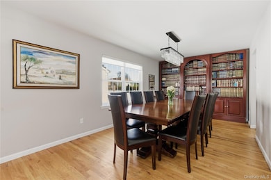 1762 Esposito Ct, East Meadow, NY 11554 - photo 6