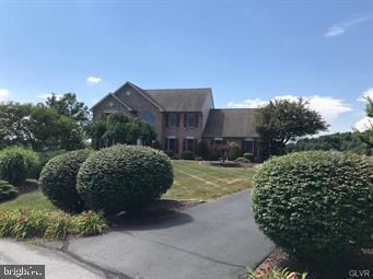 3545 Jonathan Ct, Orefield, PA 18069 - photo 3