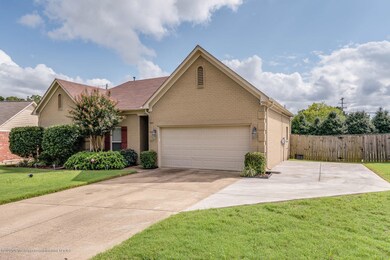 7043-Maplewood-snapsold-screen-203285-3
