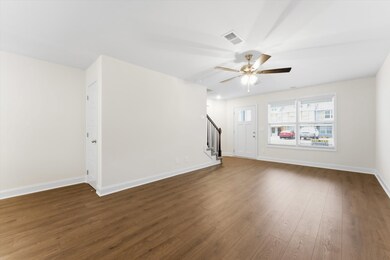 117 Quarry Point Dr, Clarksville, TN 37043 - photo 6