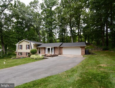 618 Trixsam Rd, Sykesville, MD 21784 - photo 2