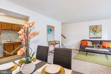 9045 N Laurel Rd unit E, Laurel, MD 20723 - photo 7