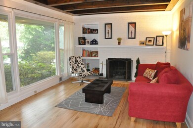 2406 Evans Dr, Silver Spring, MD 20902 - photo 4