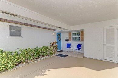 2505 Riverbluff Pkwy unit V196, Sarasota, FL 34231 - photo 4