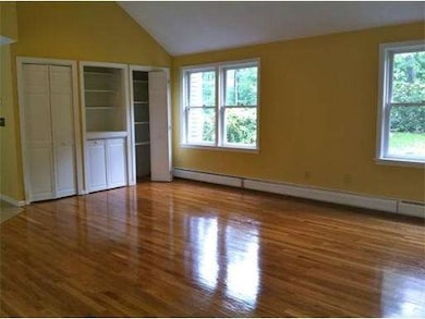 98 Trowbridge Cir, Rowley, MA 01969 - photo 4