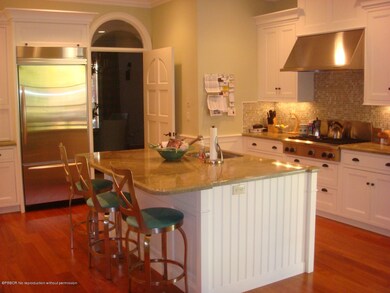 KITCHEN 2 009