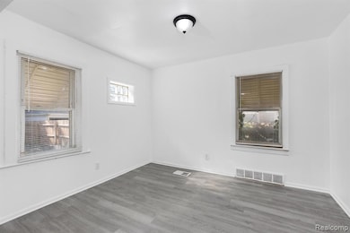 16680 Edmore Dr, Detroit, MI 48205 - photo 6