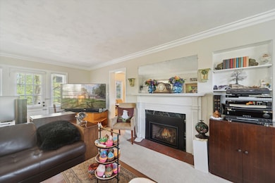 13-569-E-Holmes-Rd-Lansing-MI-48910-Wind