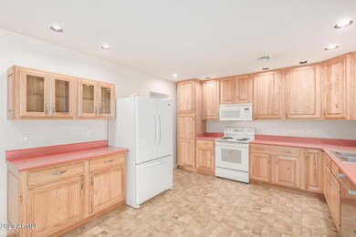 9202 N 18th Ave, Phoenix, AZ 85021 - photo 7