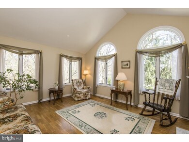 320 Beechtree Dr, Broomall, PA 19008 - photo 3