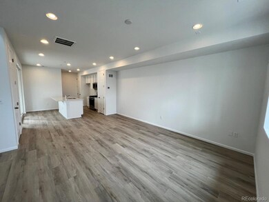 22824 E Tufts Ave unit B, Aurora, CO 80015 - photo 2