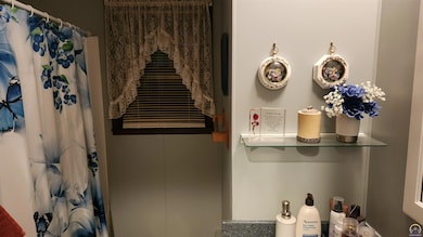 827 2nd St, Whiting, KS 66552 - photo 6